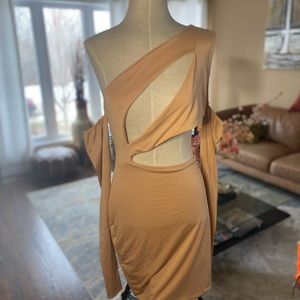 Cut out nude dress miss guided